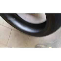 Gomme slick con 30 giri