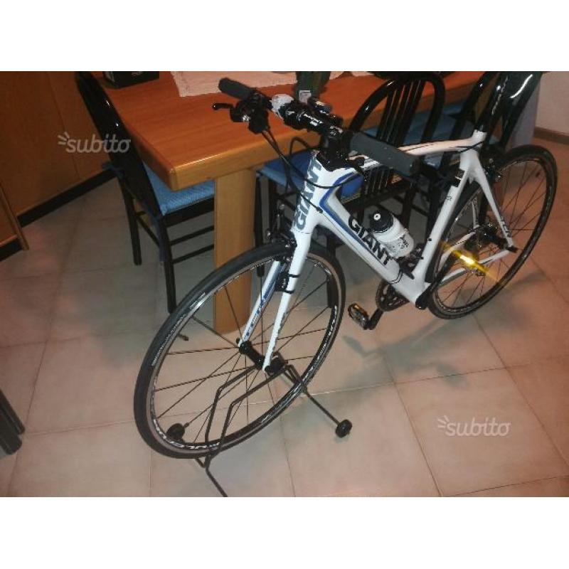 Bici "GIANT"da corsa in carbonio