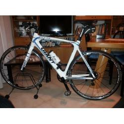 Bici "GIANT"da corsa in carbonio