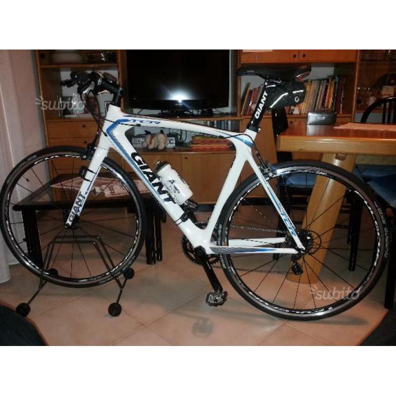 Bici "GIANT"da corsa in carbonio