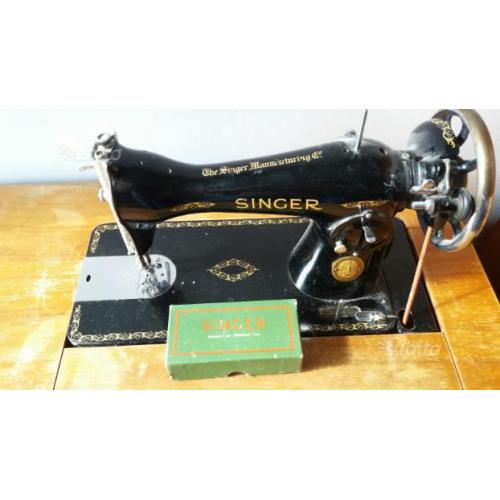Macchina da Cucire Vintage SINGER