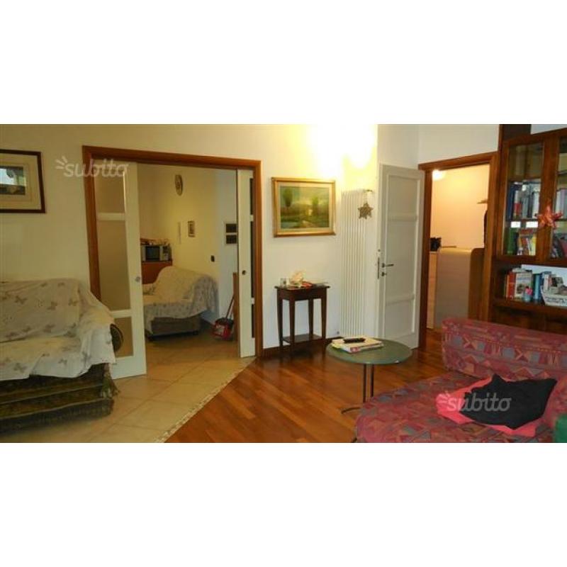 Villa bifamiliare - Podenzano