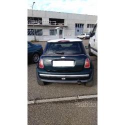 Ricambi mini cooper dal 2001al 2007
