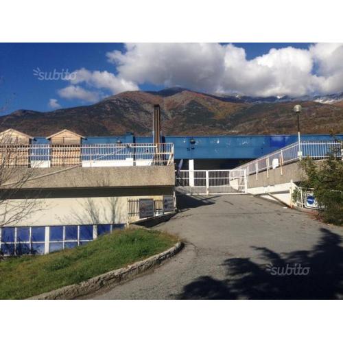 Locale commerciale - Quart