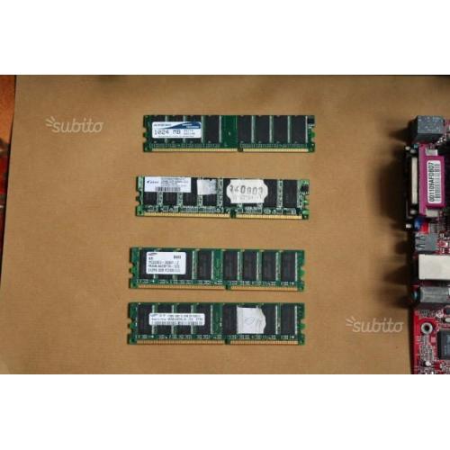Stock ricambi per pc