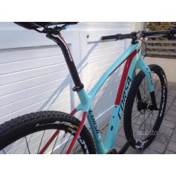MTB 29er Tg.L nuova in carbonio