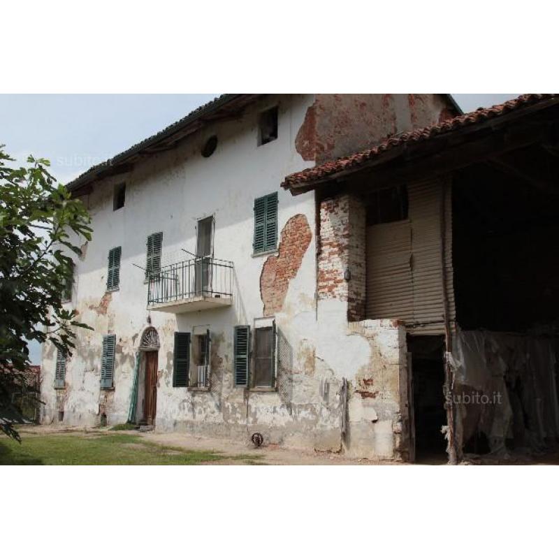 Cascinale a riva di chieri