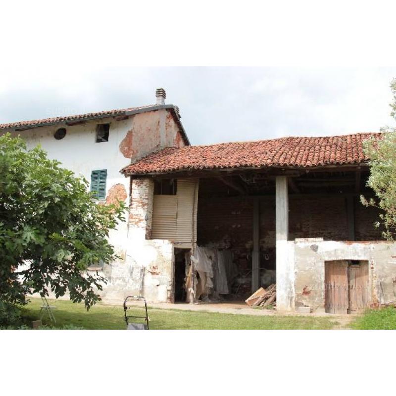 Cascinale a riva di chieri