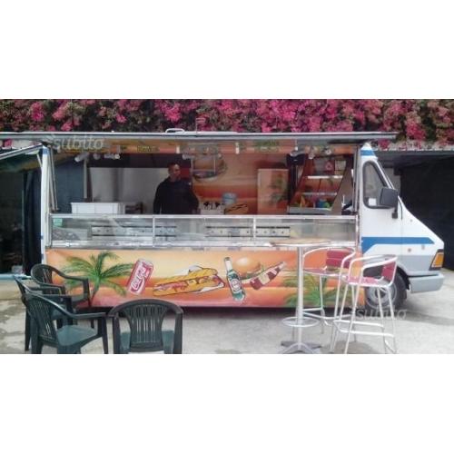 Streetfood Paninoteca Piadineria Friggitoria