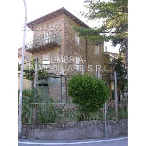 Rif. 213 casa affiancata a 10 km da Marsciano