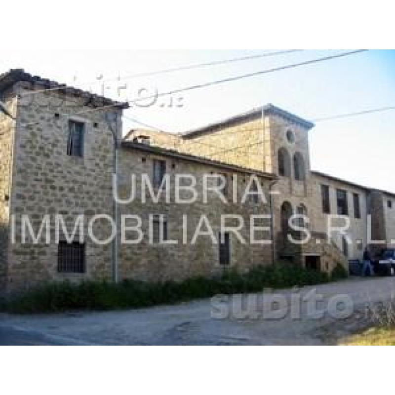 Rif. 212 complesso in pietra