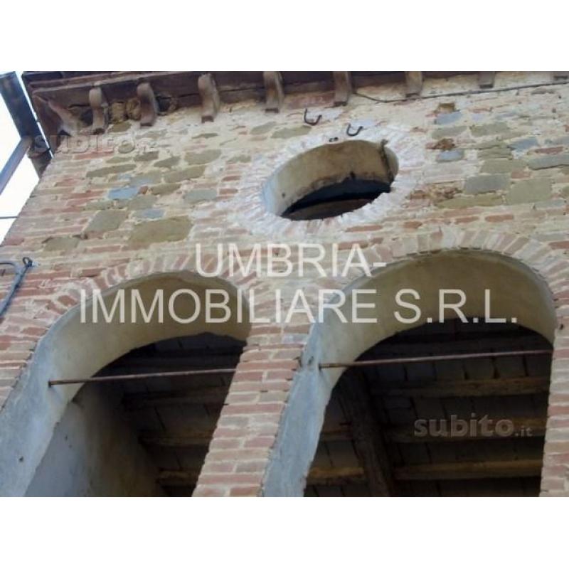 Rif. 212 complesso in pietra