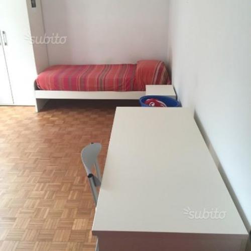 Liberi 3 posti in stanze doppie