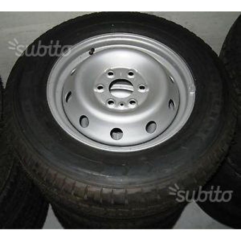 Cerchi in ferro e gomme ducato