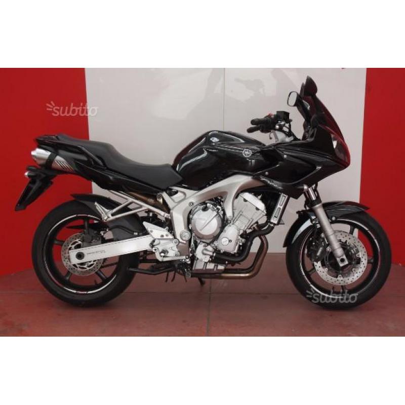 Yamaha FZ6 Fazer - 2004