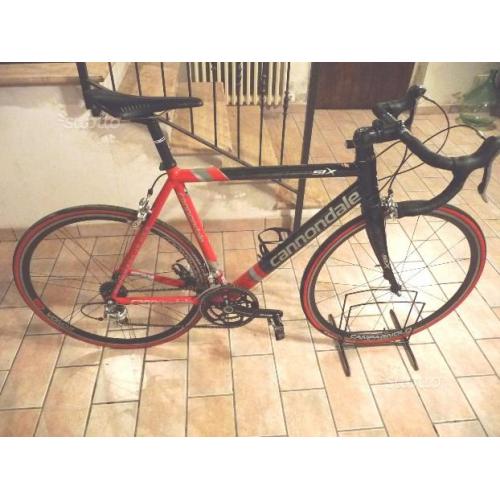 Bici corsa cannondale sistemsix