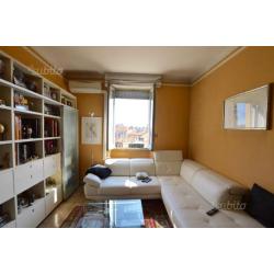 Appartamento a Milano, via valtellina, 2 locali
