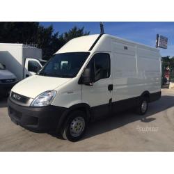 IVECO Daily 35S13 furgone anno 2010