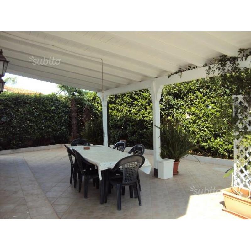 Villa vicini GALLIPOLI 19 Giugno2 Lugl e 16-23 Lug