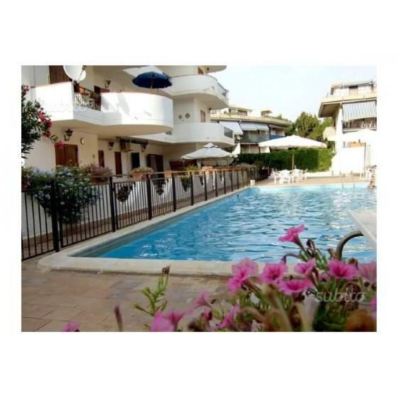 Recanati mare e piscina 7 posti 30 lug-13 ago