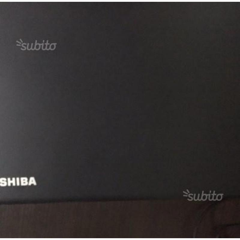 Toschiba i5 6b ram