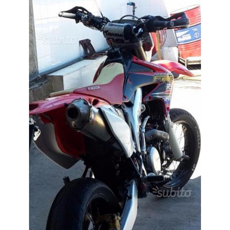 Hm cre f450 - 2005