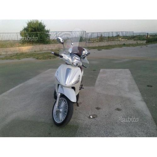 Piaggio Beverly 125 - 2011
