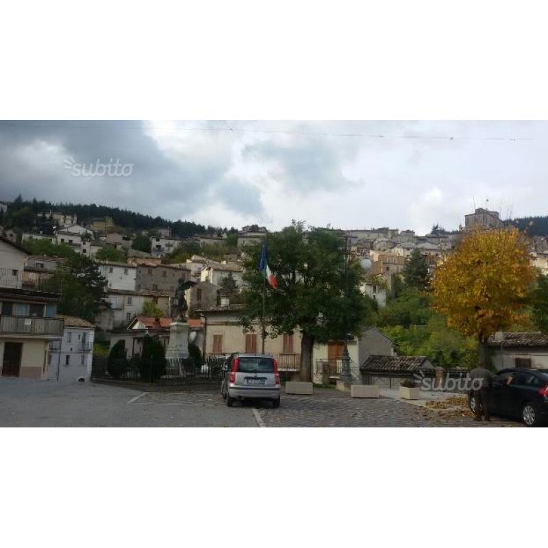 Casavacanze a 700m secinaro (aq)