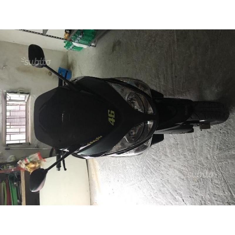 Yamaha T Max - 2008