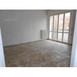 Appartamento 4 camere a soli 50 mt dal mare