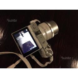 Samsung nx 3000 / obiettivo ois 16-50 mm