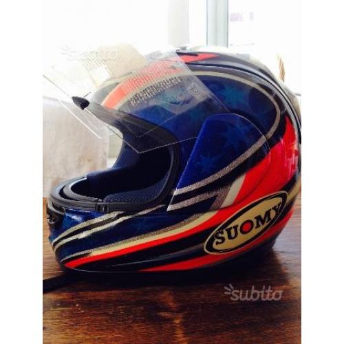Casco suomy