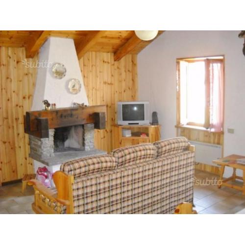 Alloggio con 2 camere a Challand