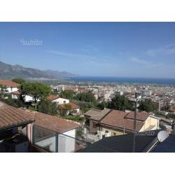 Alcamo panoramico bilocale in villa settimanale