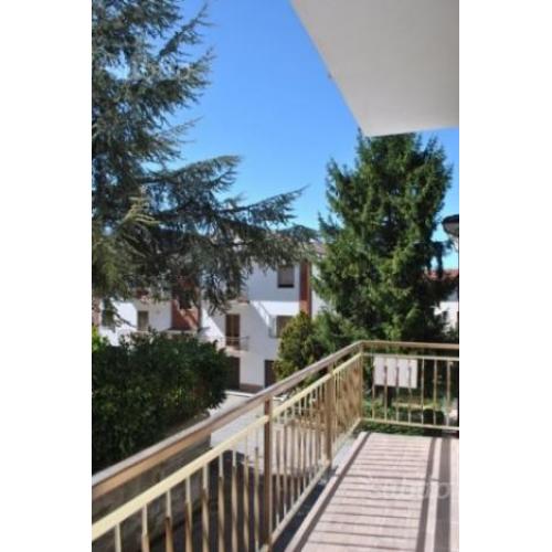 Appartamento a Staffolo, 5 locali