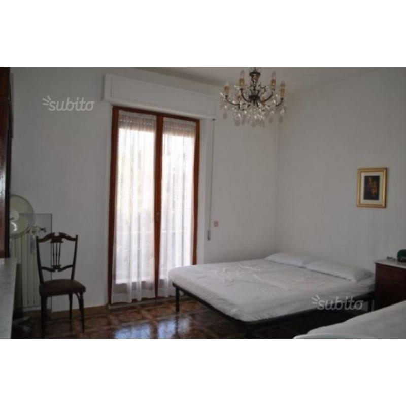Appartamento a Staffolo, 5 locali
