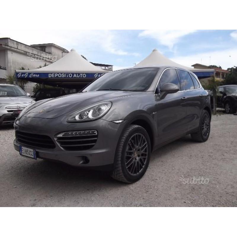 PORSCHE Cayenne 3.0 D TETTO NAVI PELLE LED- 2011