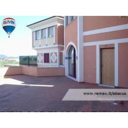 Appartamento a Bracciano, via delle rose, 2 locali