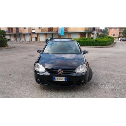 Golf.v 1.9 6 marce pari al nuovo