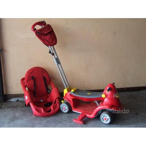 Passeggino triciclo