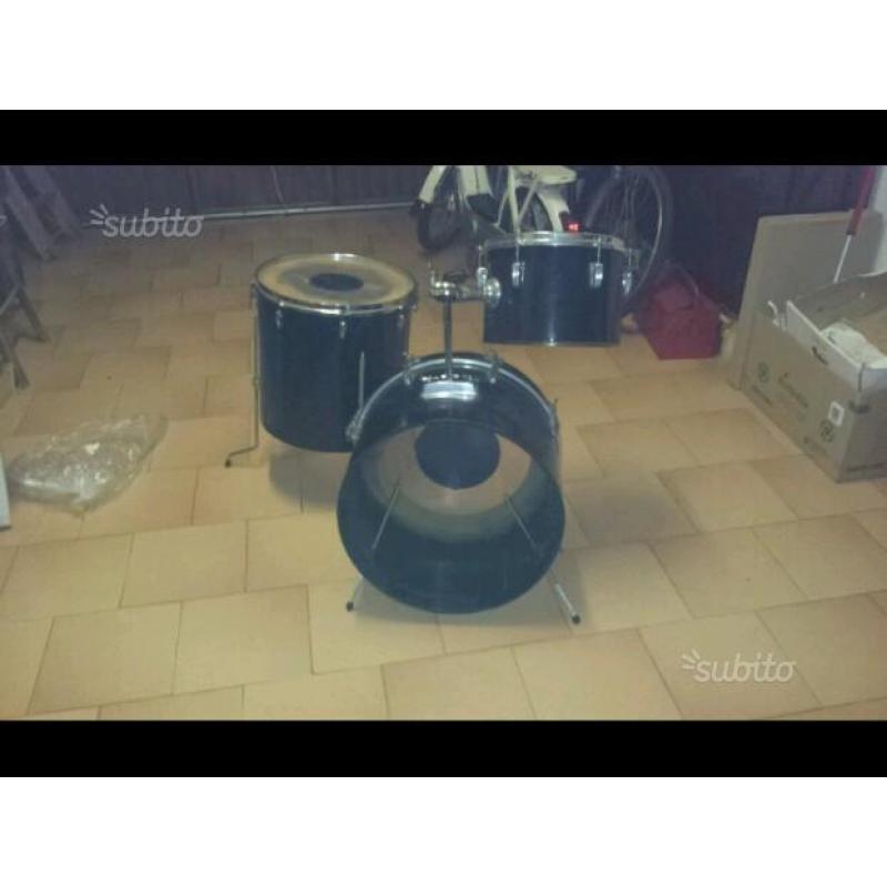 Batteria acustica