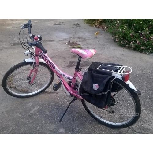 Bicicletta bambina 24" in alluminio con marce