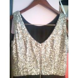 Vestito elegantemente semplice