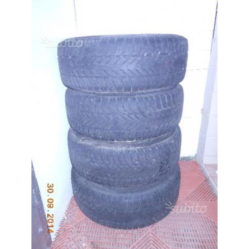 Pneumatici m+s + cerchio 215/65/15