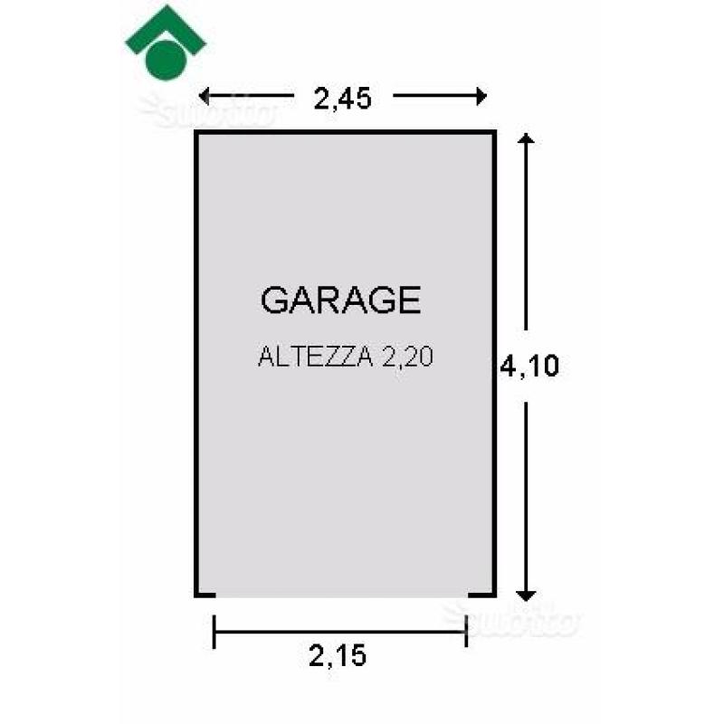 Via Santangelo Fulci Garage