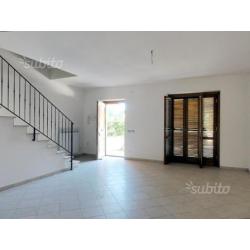 _ VILLA a schiera NUOVA e MAI ABITATA _ rifinita