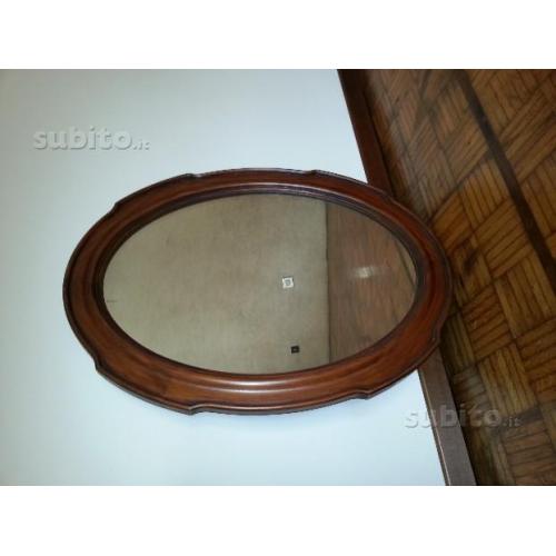 Specchio in legno