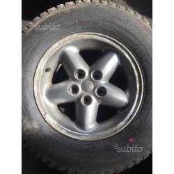 Cerchi Jeep gommati Fulda 225/75/15 M+S
