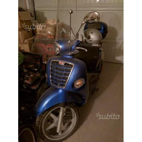 Kymco People 250