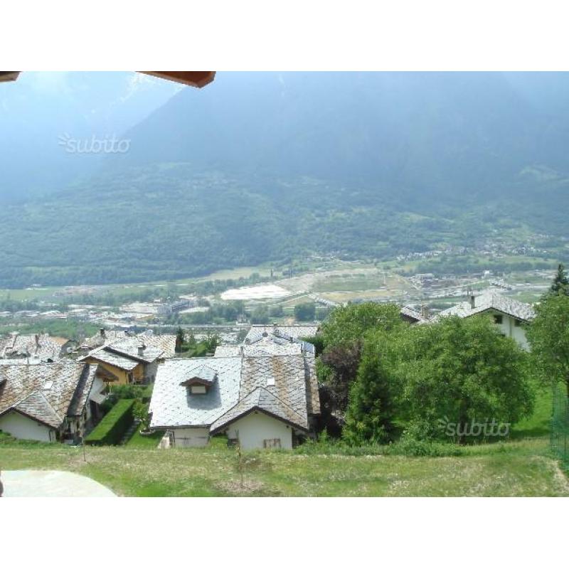Appartamento nuovo con taverna e giardino
